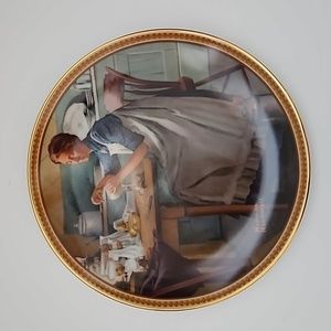 Edwin M Knowles China Co. Working in the Kitchen Norman Rockwell Porcelain Plate
